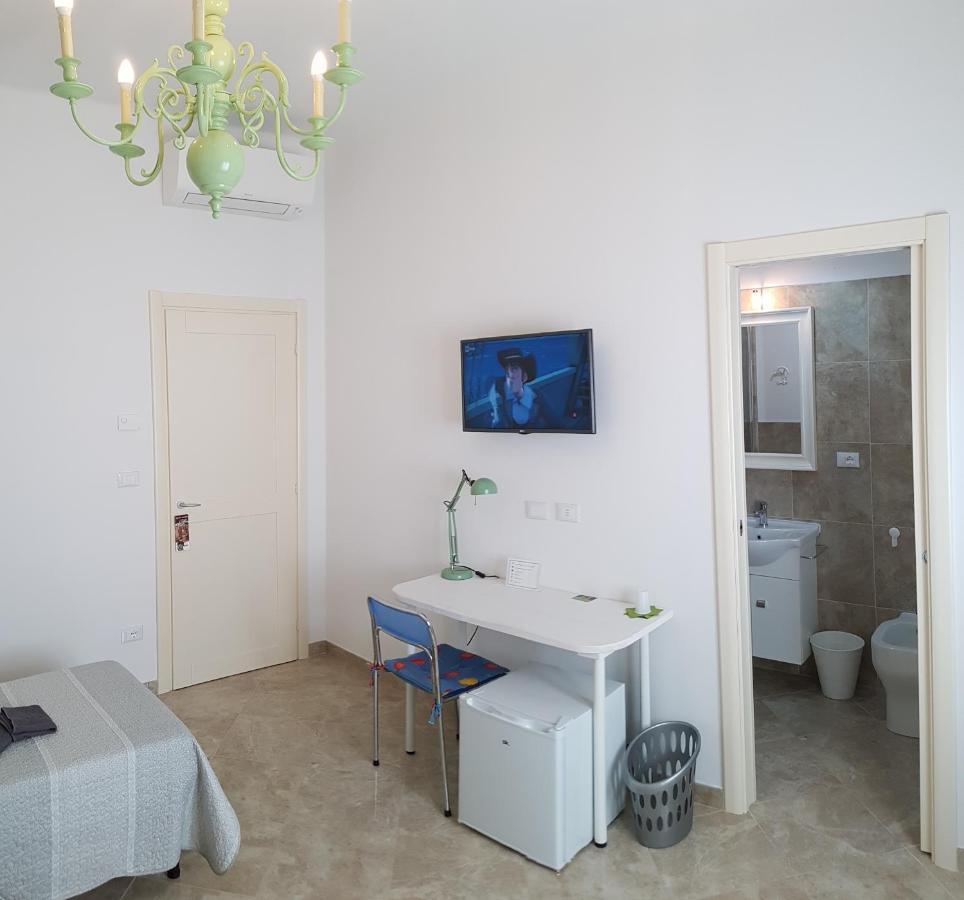 Bed And Breakfast Corticella 24 Bologna Exterior photo