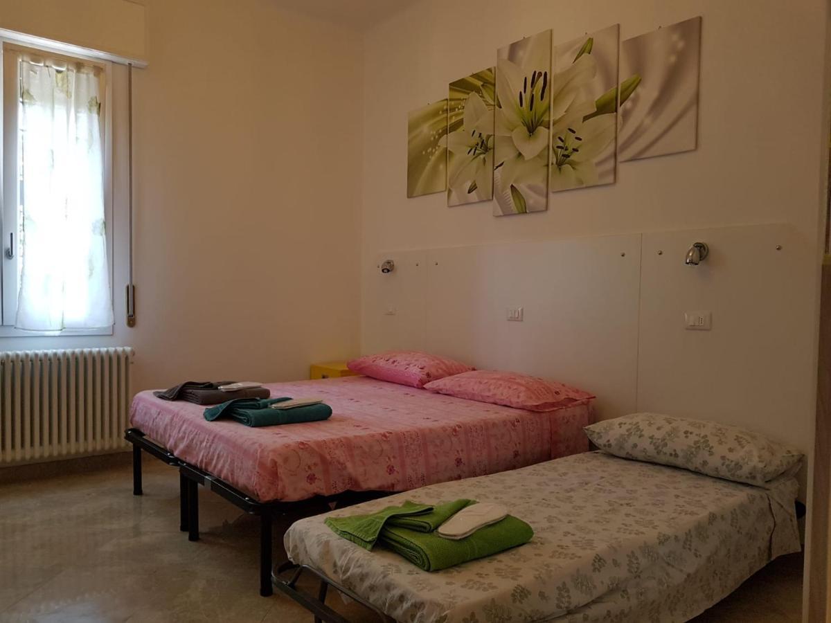 Bed And Breakfast Corticella 24 Bologna Exterior photo